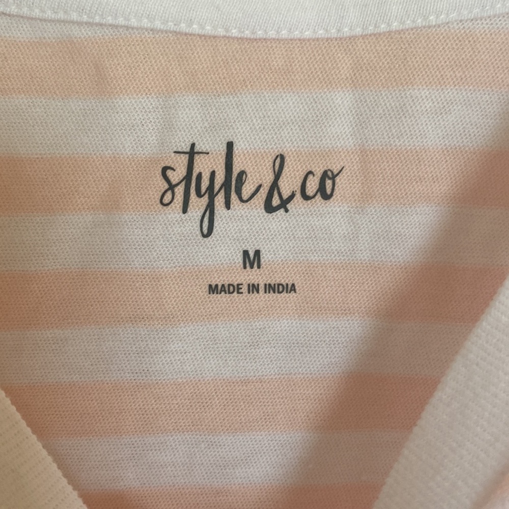 Style & Company Pink and White Stripes Womens Shirt Medium - Picture 2 of 4